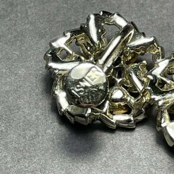 Lisner Vintage Signed Blue Aurora Borealis Rhinestone Silver Screw Earrings - Picture 7 of 8